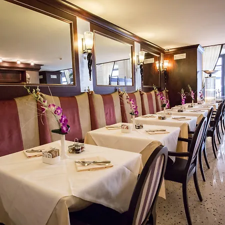 维多利亚文化酒店 酒店 的里雅斯特