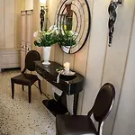 Victoria Letterario Hotell 4*