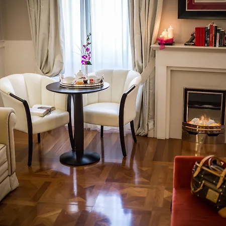 Hotel Victoria Letterario 4*