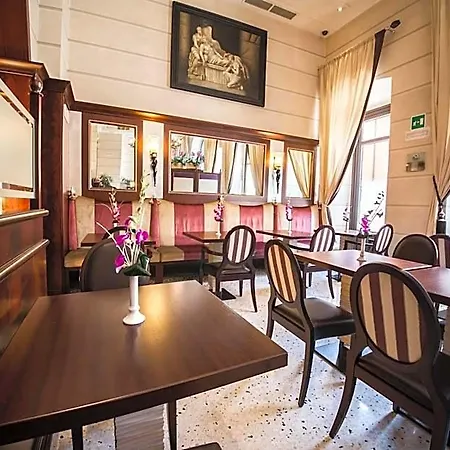 Отель Victoria Letterario 4*