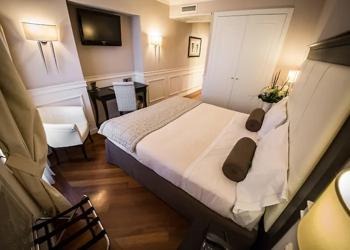 Hotel Victoria Letterario 4*